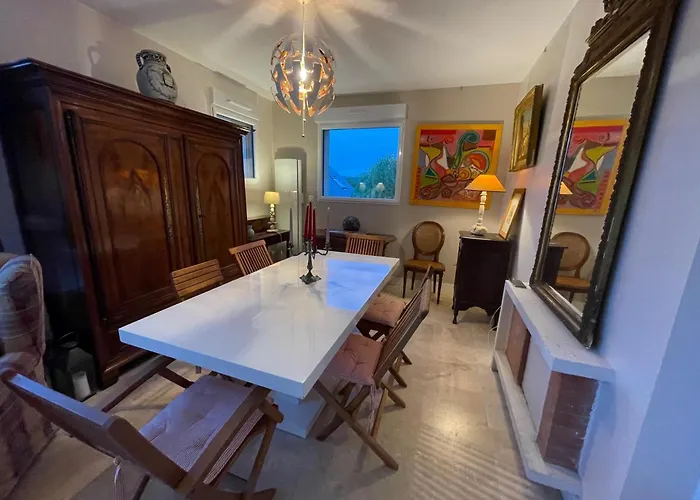 Art - Sur Villa Ver-sur-Mer